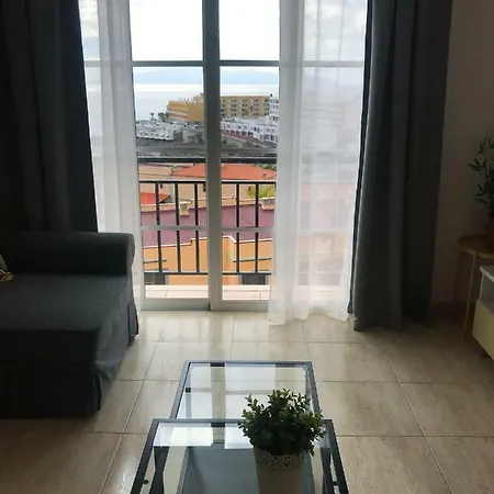 Ocean View Apartment *