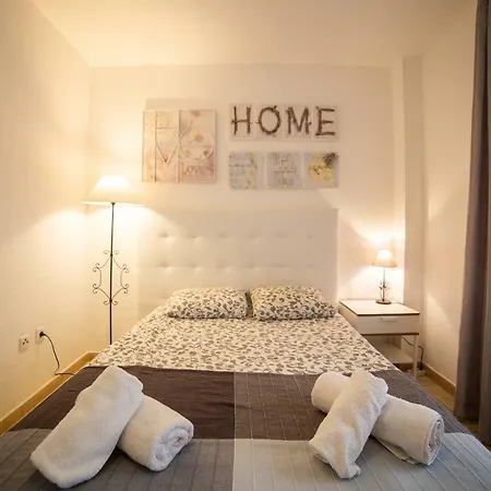 Ocean View Apartment *